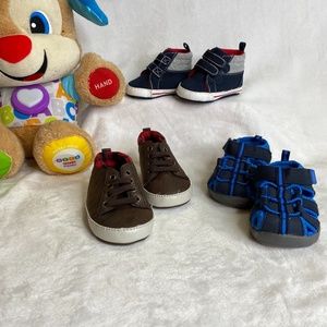The Children’s Place Baby Boy Shoes 3 pairs  3-6M